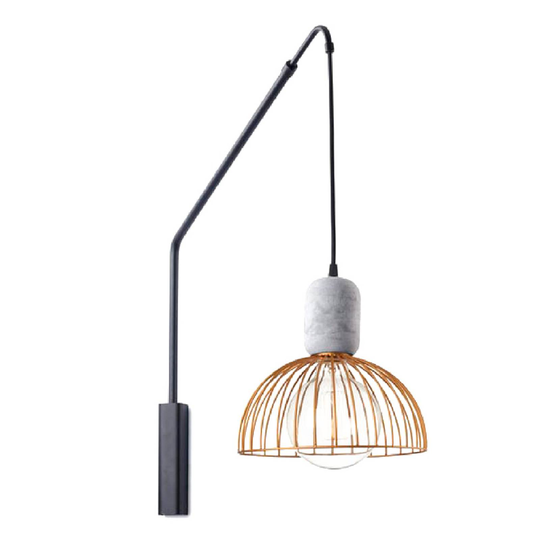 LEDS-C4 Contrast -seinälamppu musta/kulta Ø24,7cm