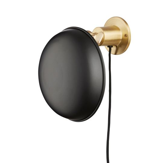 Vägglampa rund svart/guld H. Skjalm P (Brass / Kulta)