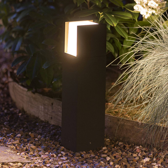 Philips Hue White Fuzo LED-pollarivalaisin