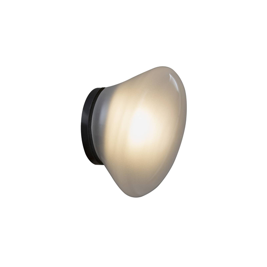 Karman Agua -LED-seinävalaisin IP44 huurrettu lasi