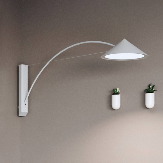 Prandina Flyer W5 -LED-seinälamppu valkoinen 3000K
