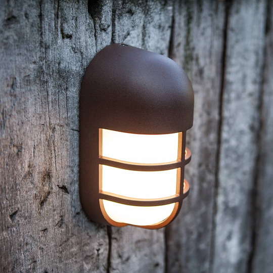 LED-ulkoseinävalaisin Bullo, ruosteenruskea