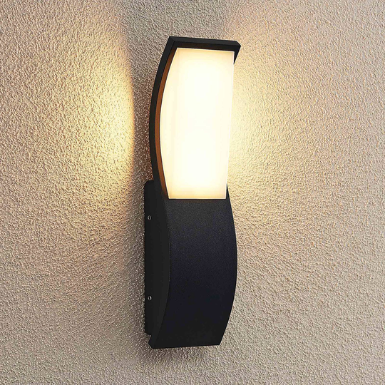 Lucande Maca -LED-ulkoseinävalaisin
