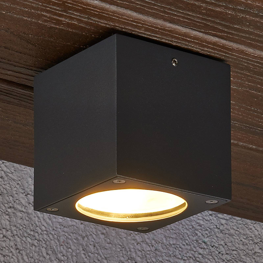 Kulmikas LED-kattovalaisin Meret ulkokäyttöön
