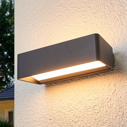 Logan - kodikas LED-ulkoseinävalaisin, IP65