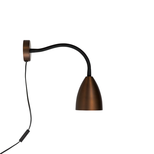 Trotsig wall light (oksidi)