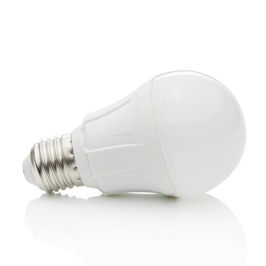 E27 8,5W 830 LED-lamppu, hehkulampun muoto, lämmin