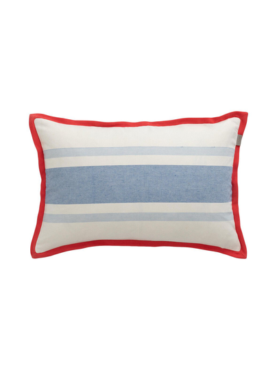 Stripe-sisustustyyny