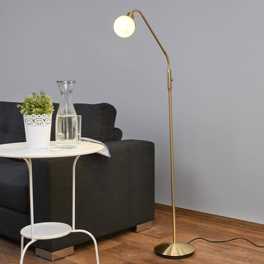 Elaina – messinkinen LED-lukuvalo