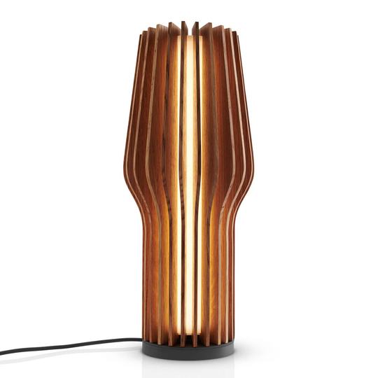 EVA Solo Radiant -LED-pöytälamppu, akku, tammea