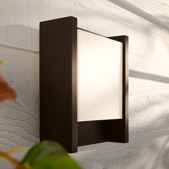 Philips Hue White Fuzo ulkoseinävalaisin, 22x16 cm