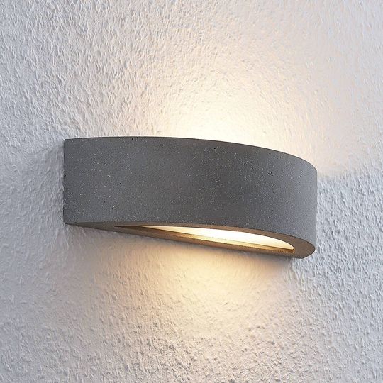 Lindby Elvira -LED-seinälamppu puolipyöreä, betoni
